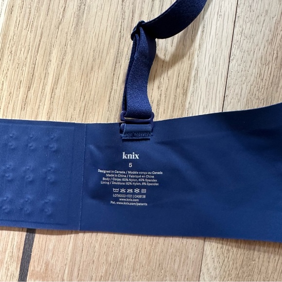 Knix Wing Woman Convertible Bra - original sizing - Picture 6 of 9